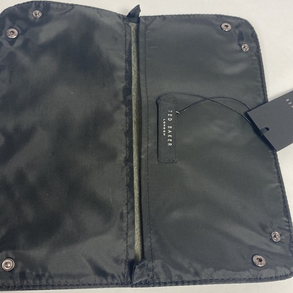 Ted Baker gray pebbled leather passport document holder wallet NWT - Picture 3 of 4